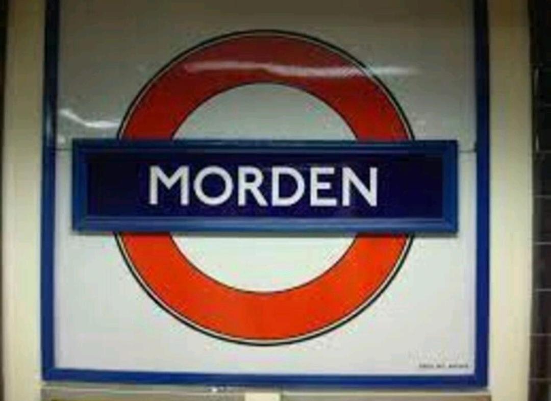 Lovely 4 Bed With Ensuite Free Wifi Off Street Parking In Sutton Morden  Luaran gambar